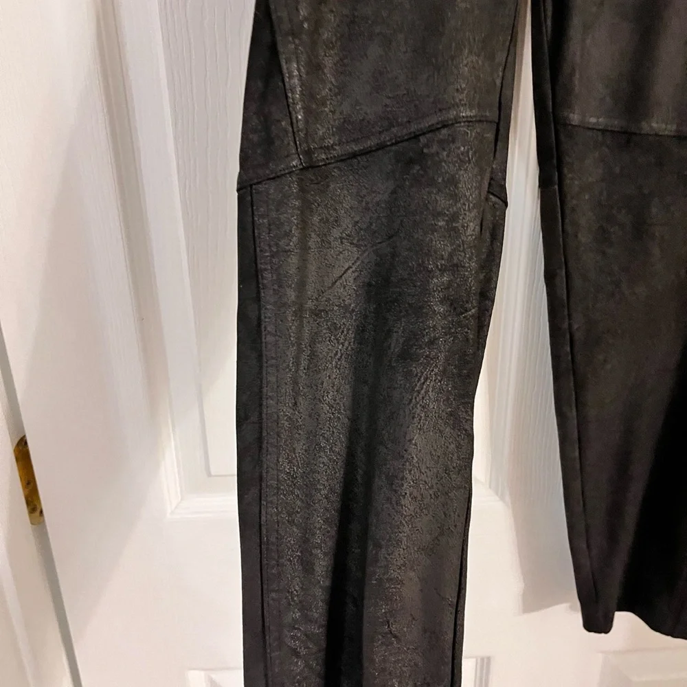 Free People Black Midnight Vegan Suede Trouser‎ Pants Size Small Leggings